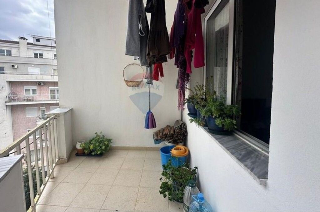 Apartament - Për Shitje - Linzë, Tiranë  530571009-53