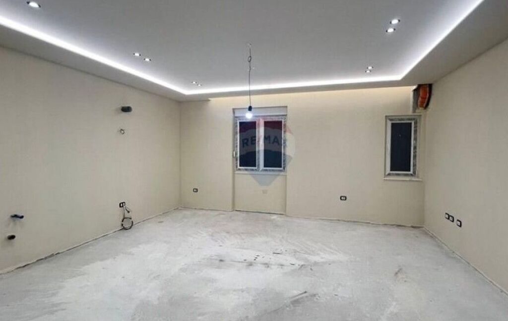 Appartamento - In Vendita - Ambasciata Americana, Tirana(ID: 530221059-455)