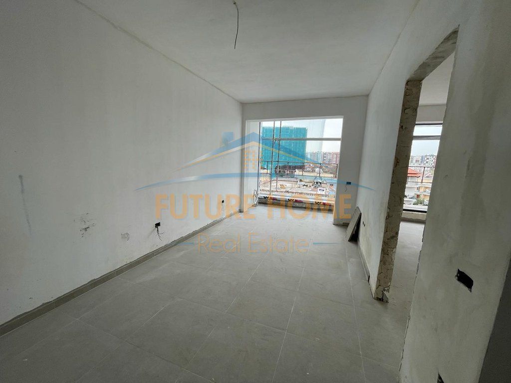 In vendita, Appartamento 1+1, Via Babë Rexha, Tirana.