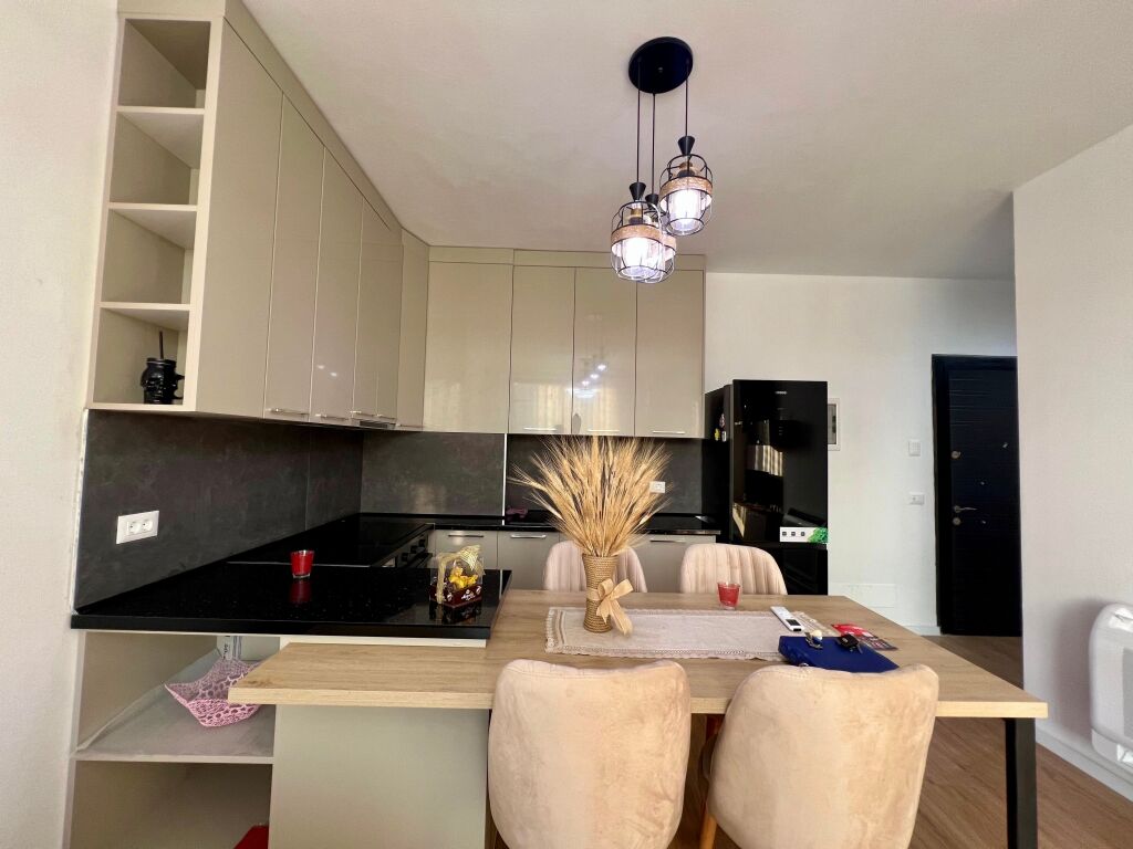 📣 QERA SUPER Apartament 1+1 📍 Bulevardi i Ri, Tirane ✨