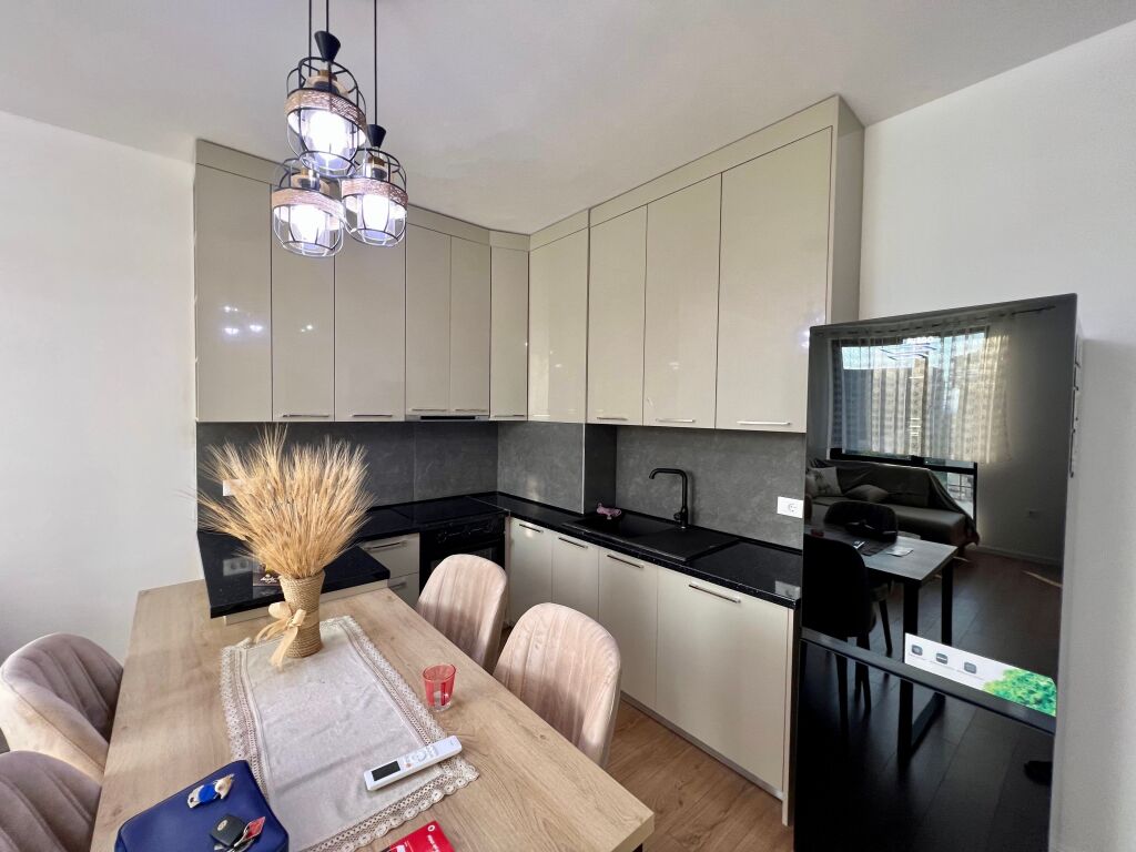 📣 QERA SUPER Apartament 1+1 📍 Bulevardi i Ri, Tirane ✨