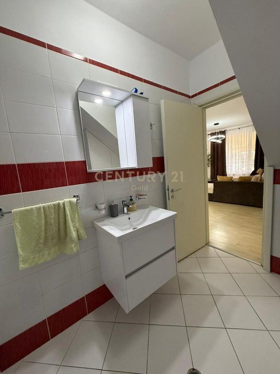 DUPLEX 2+1+2+VERANDA FOR RENT AT KODRA E DIELLIT RESIDENCE 1!