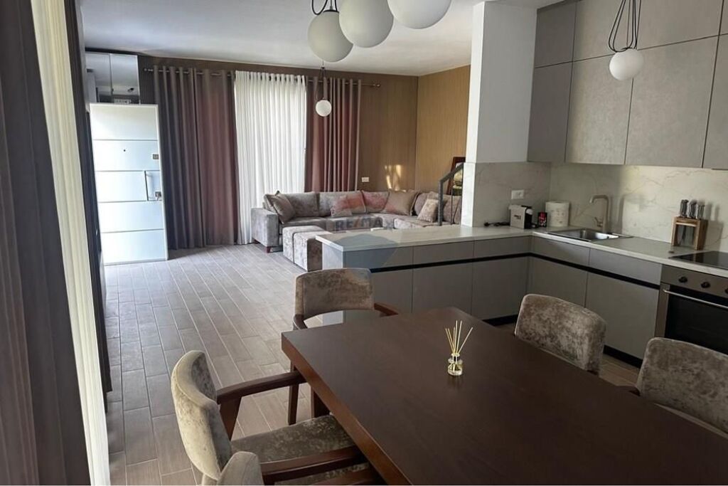Villa for Sale Near Lalëz Bay