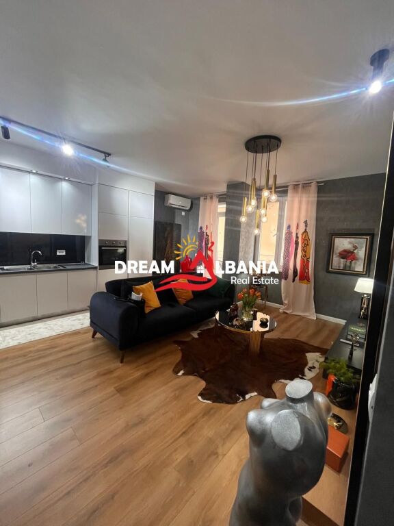Super Apartament 1+1 me Qera te Mozaiku (ID 42111520)