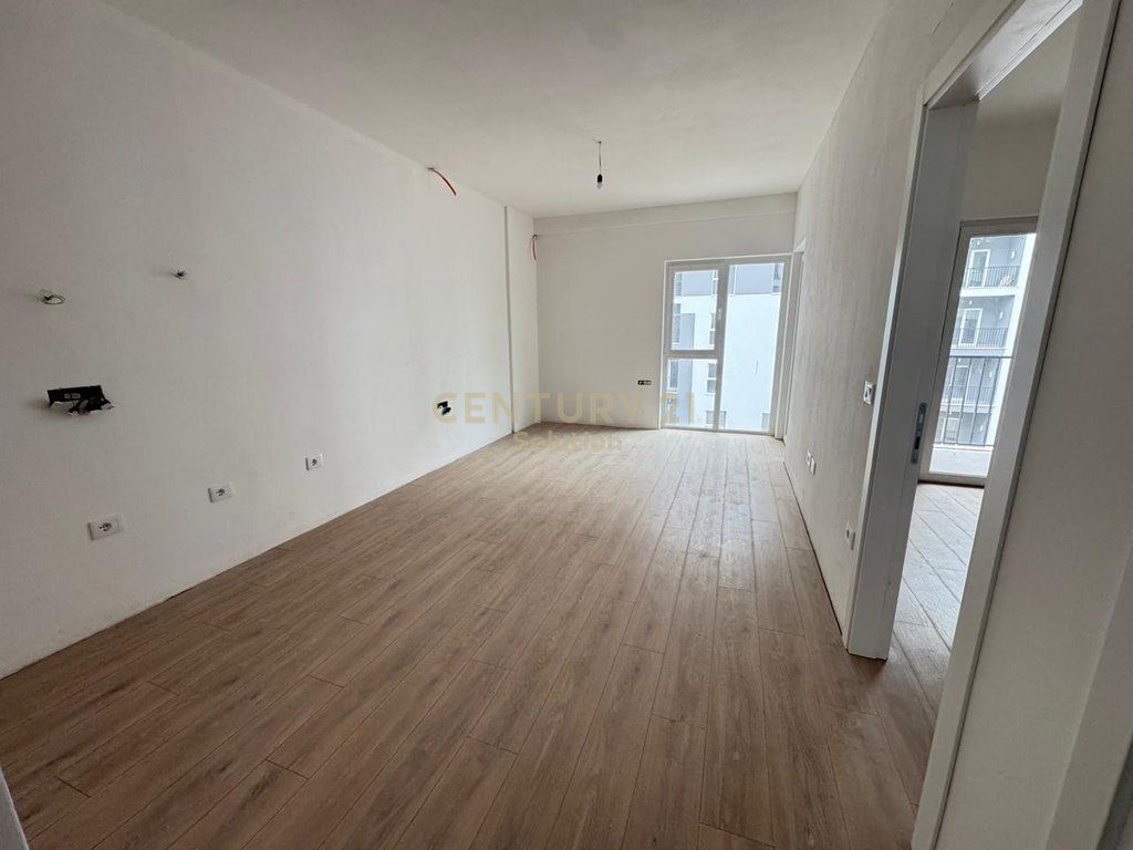 APARTMENT 1+1 TIRANA ENTRY 2 - A PARKING SPACE INCLUDED IN THE PRICE !!!!!