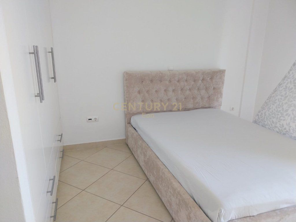 2nd floor of a villa for rent with parking space in Shkozë, Durrës !!!