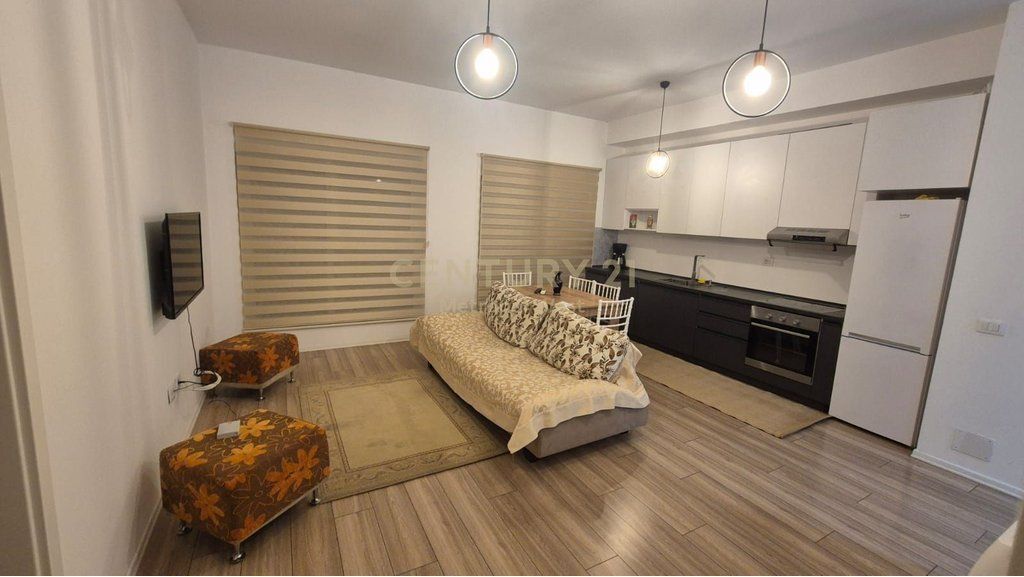 Apartment 2+1 for rent in Mangalem, Ali Demi