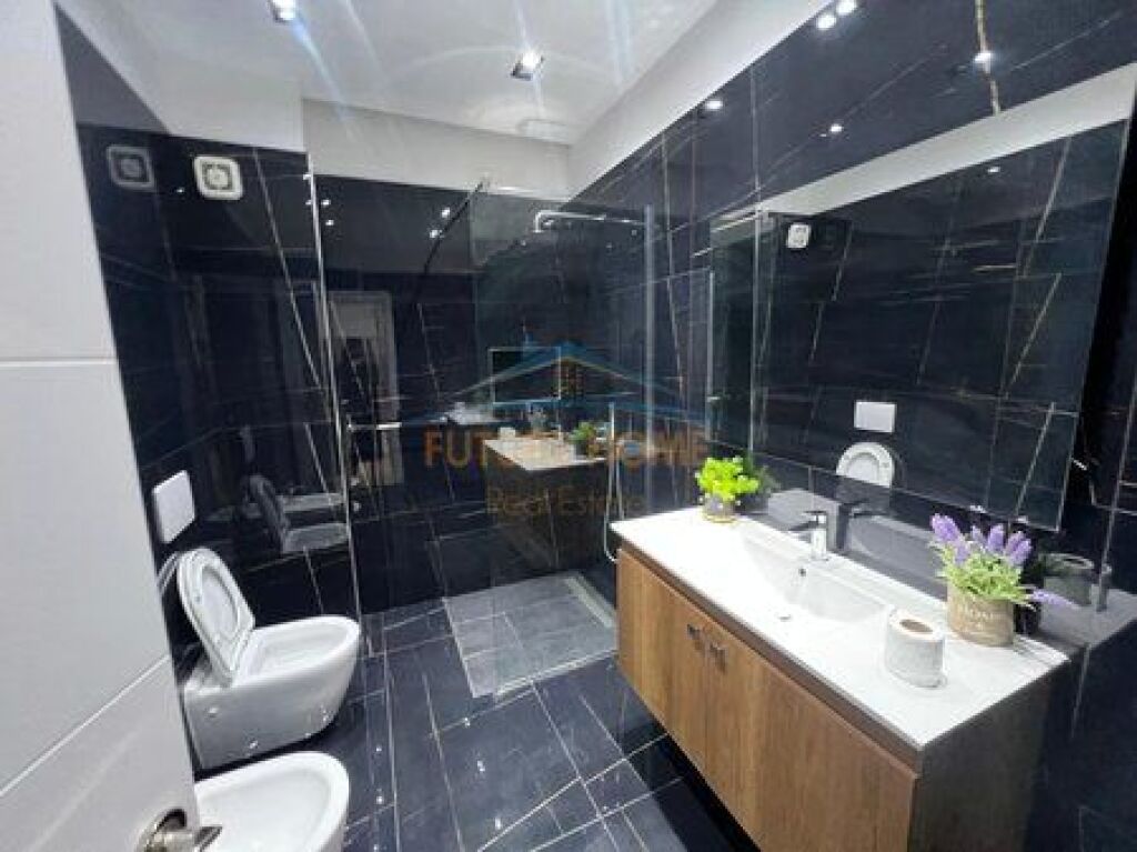 Shitje, Apartament 2+1+2, Komuna Parisit, Tiranë. Description