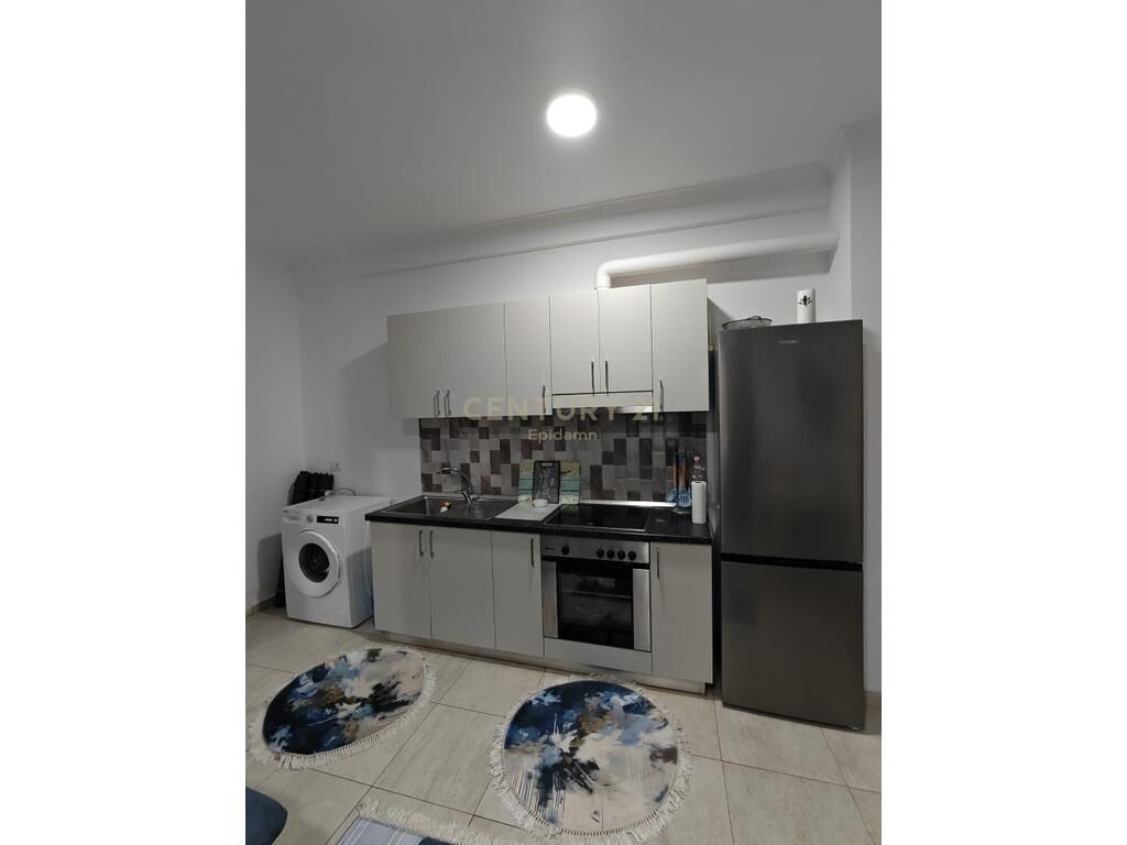 SHITET APARTAMENT 1+1 NE GJIRIN E LALZIT
