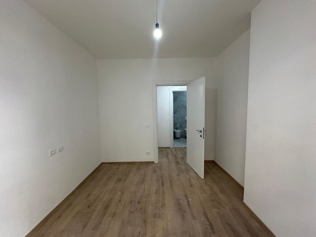 APPARTAMENTO IN VENDITA 2+1 A UNIVERS CITY, TIRANA
