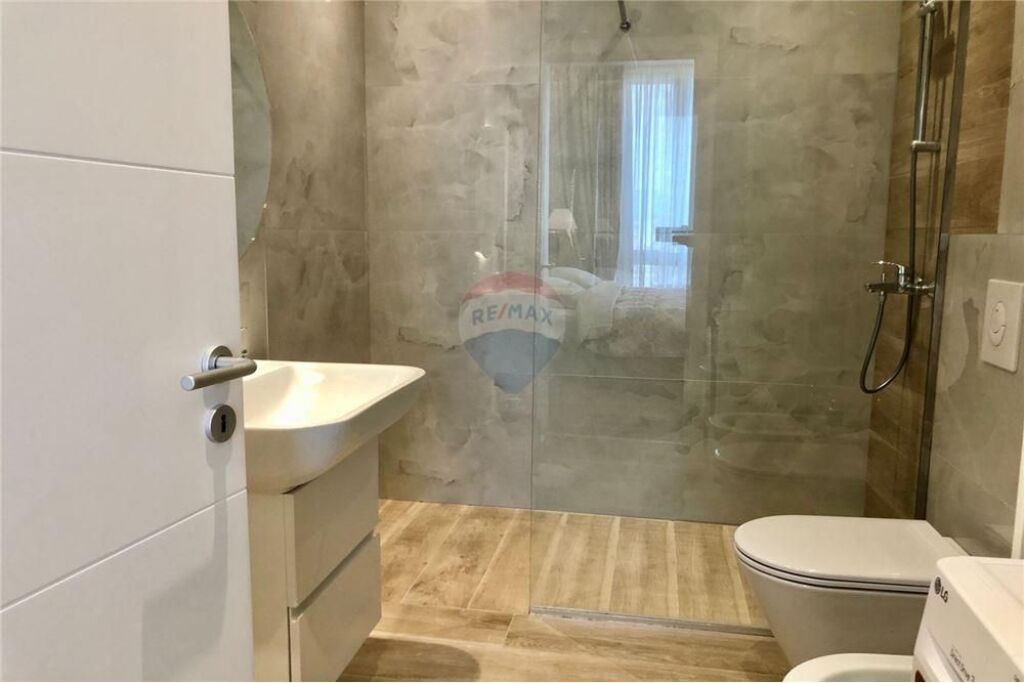 Luxury Apartment 2+1+2+Parking Elbasan Street
