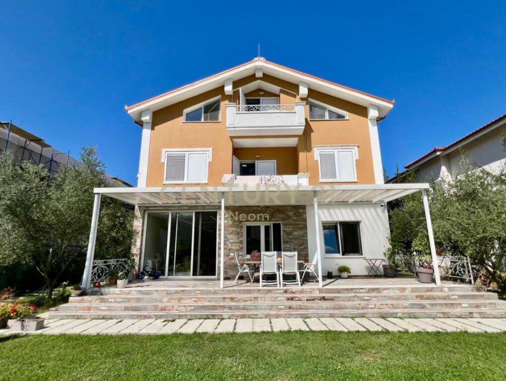 ✨ Opportunity – Modern villa with 6 rooms, 1,000 m² land