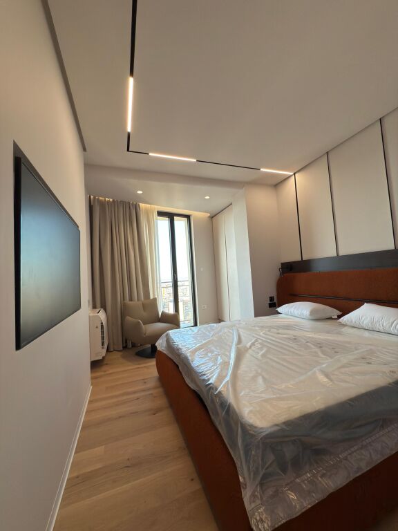 JEPET ME QIRA, APARTAMENT 1+1, GOLDEN TOWER  1200€/muaj (neto) - Pamja 6