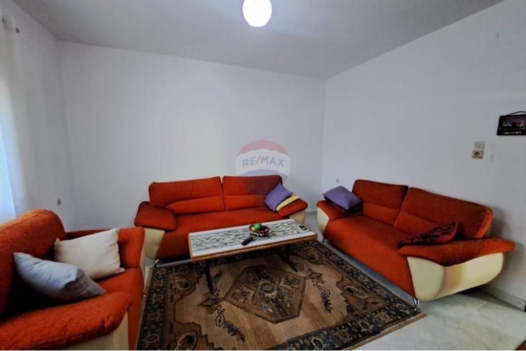 🏡 PRIVATE HOUSE FOR SALE – KARBASH, VLORË