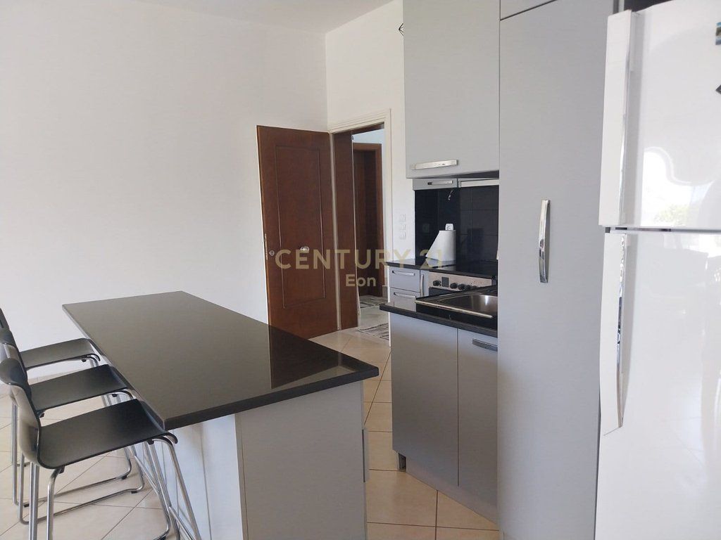 2nd floor of a villa for rent with parking space in Shkozë, Durrës !!!