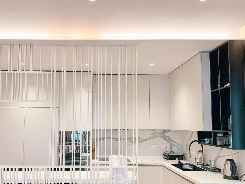 2+1 APARTMENT NEAR THE ZOOLOGICAL GARDEN FOR RENT