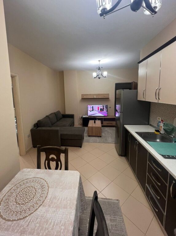 📌 SHITET APARTAMENT 1+1,Rruga Peti – Liqeni i Thatë