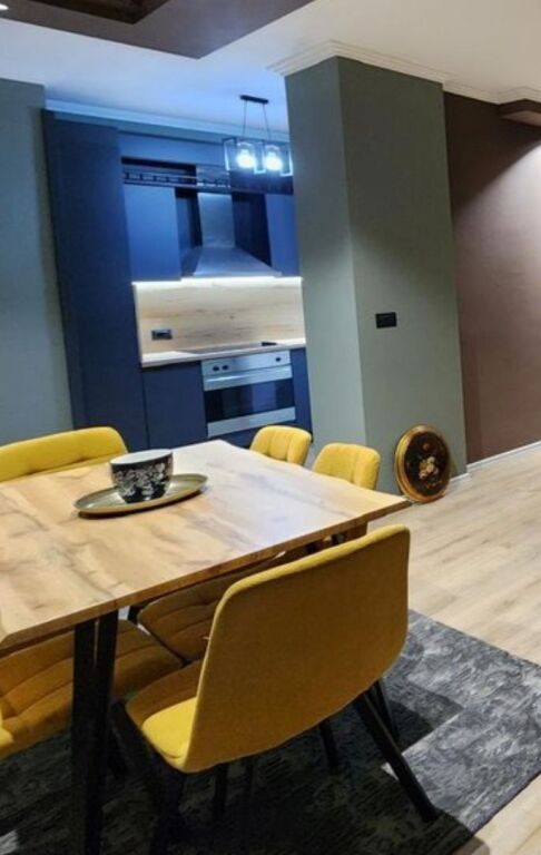 🌟 For Rent – Spacious Apartment 3+1+2