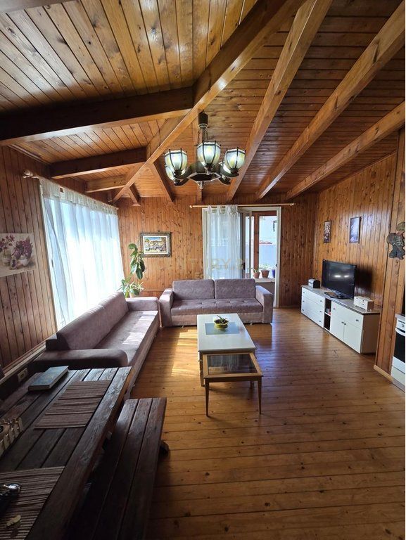 Apartament 1+1 tek Shkëmbi i Kavajës, Durrës !
