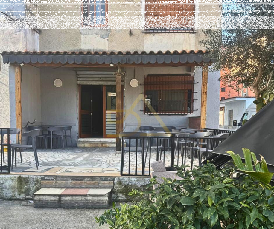 Shitet Biznes – Bar Kafe, Durrës