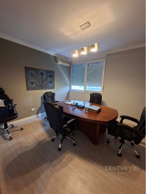 Office for rent at Myslym Shyri (Former Exhibition)!
