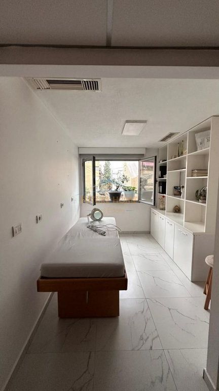 For sale, Apartment 3+1+2, Ferit Xhajko Street, Tirana.