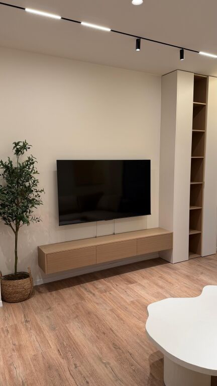 Affittasi 2+1+2, Residenza Green Valley
