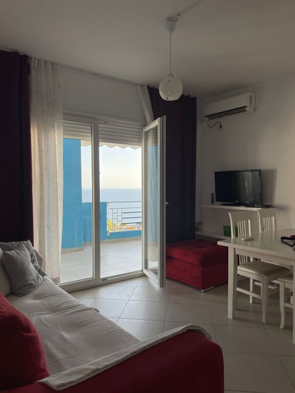 Apartment 2+1+2 for sale with sea view +2 parking spaces in Dhermi