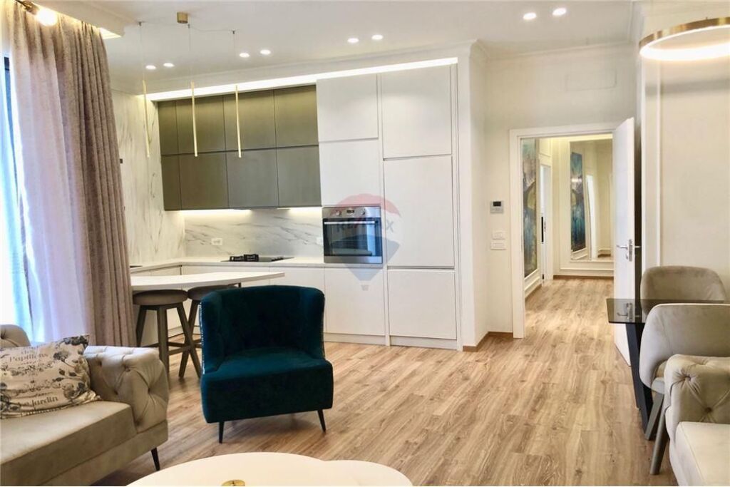 Luxury Apartment 2+1+2+Parking Elbasan Street