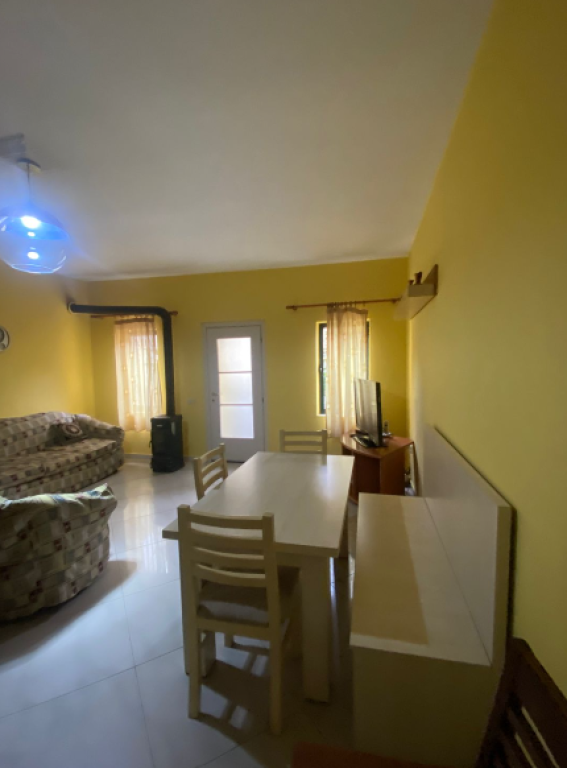 🏡 Villa su 2 Piani in Affitto – Sauk Vecchio