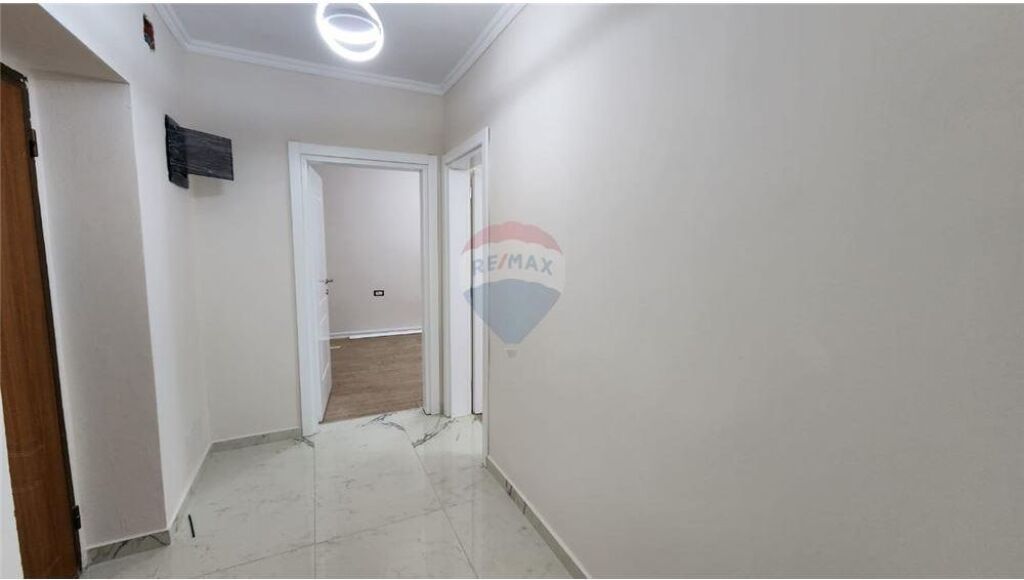 Appartamento 2+1 in affitto, Viale Zogu 1