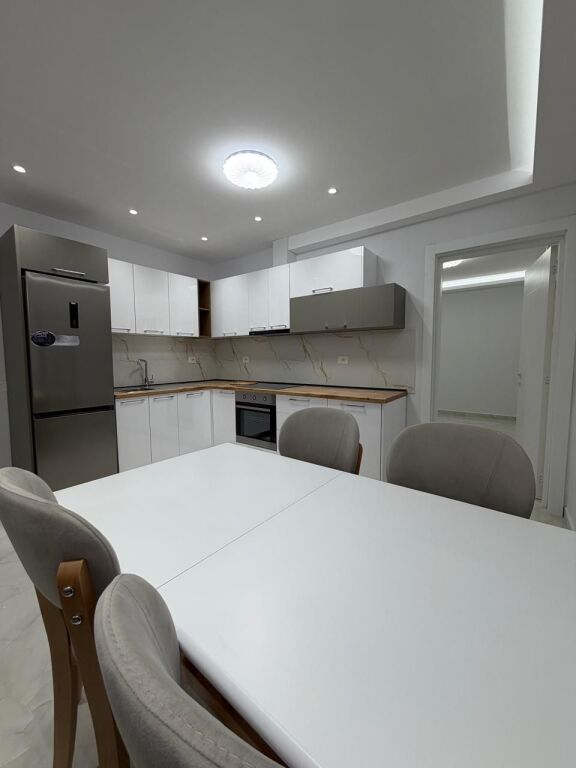 for rent 3+1+2, Selite