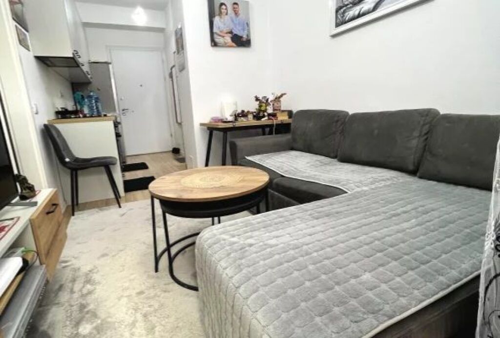 In Affitto: *1+1*📍*Ali Dem (Mangalem 21)* - 6° Piano - *38.000 Lek/Mese* || Sup. 60m