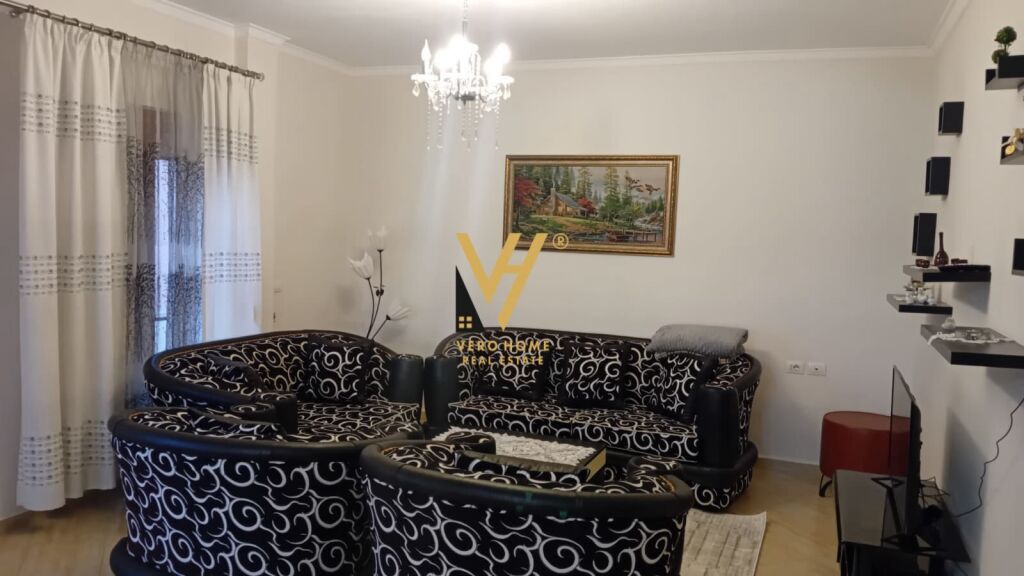 JEPET APARTAMENT 2+1+BLK ME QERA NE SAUK 40.000 LEKE