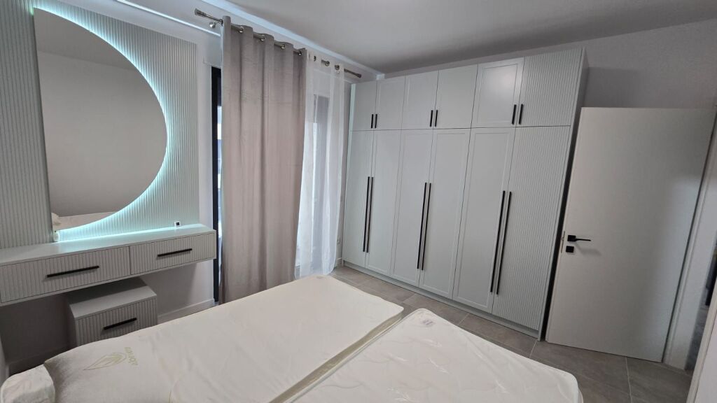 Modern 1+1 apartment for rent at Klani in Kinostudio
