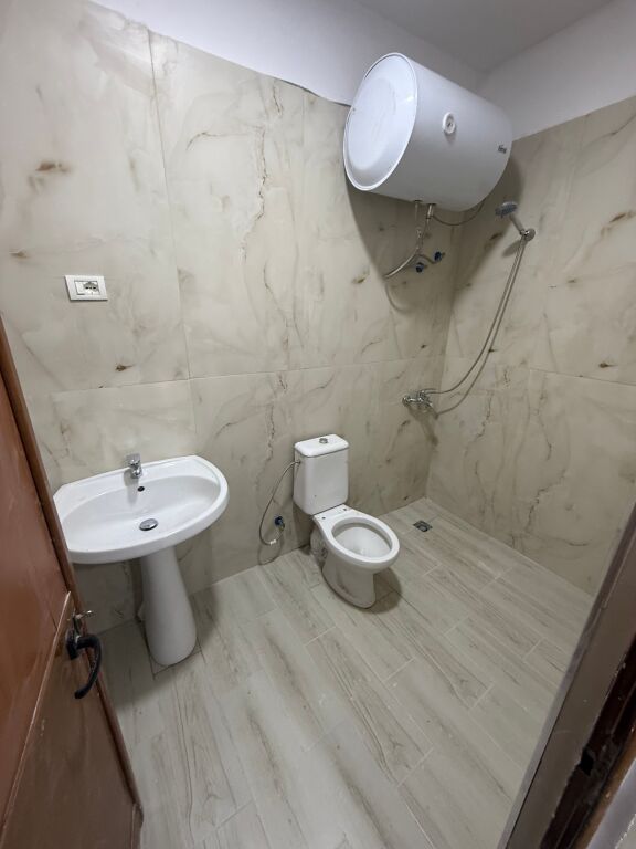 Studio apartment for rent Laprake near the football field 28,000 lek