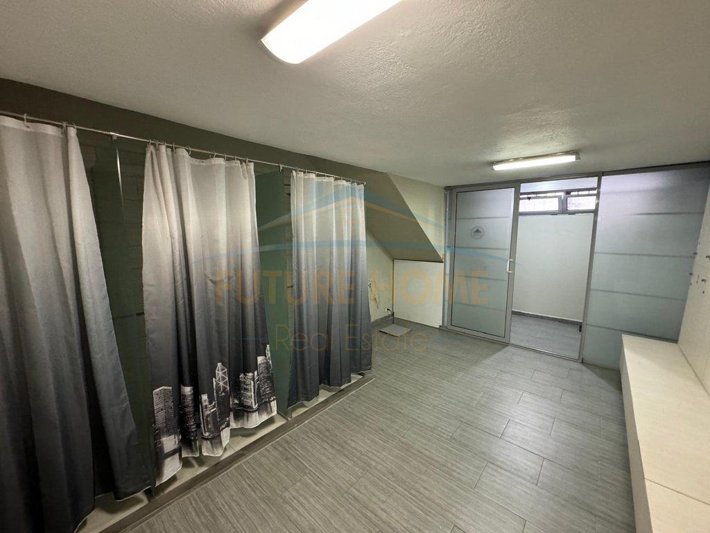 Business premises for sale