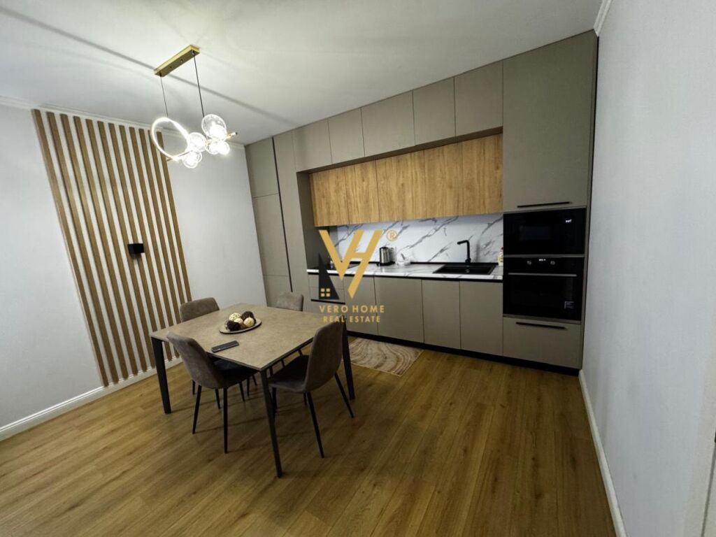 JEPET APARTAMENT 1+1 ME QIRA NE DURRES 500 EURO