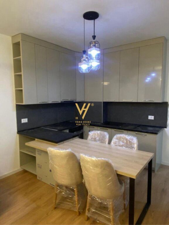 JEPET APARTAMENT 1+1+BLK ME QIRA TE JORDAN MISJA 55.000 LEKE