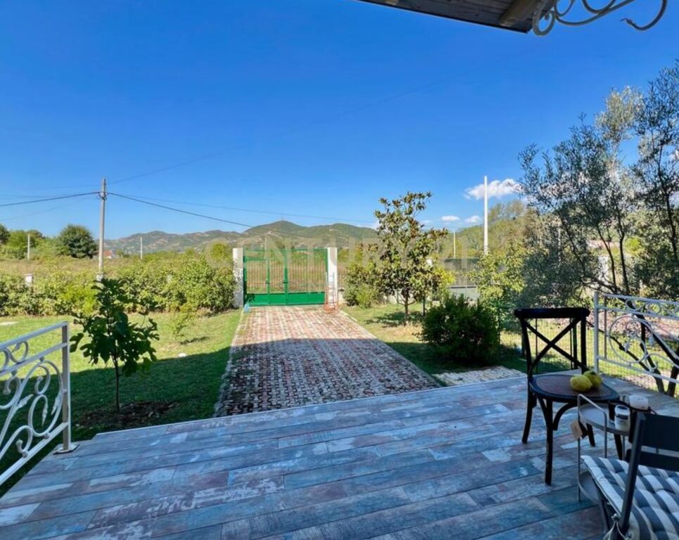 ✨ Opportunity – Modern villa with 6 rooms, 1,000 m² land
