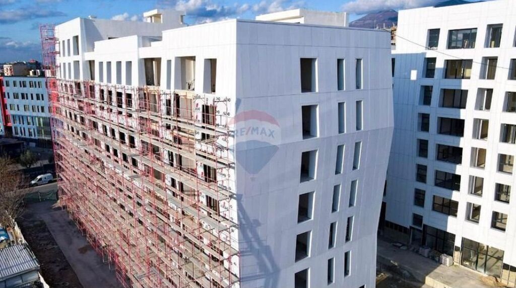 IN VENDITA, LOCALE COMMERCIALE, PORCELAN, TIRANA ID: 530581001-73