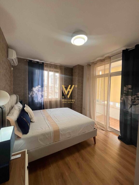 APPARTAMENTO 1+1+2BLK IN AFFITTO A MOZAIKU, 21 DHJETORI 85.000 LEKE