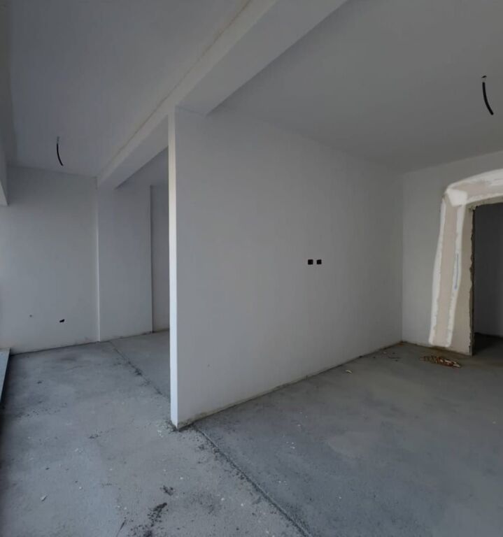 SHITET APARTAMENT 2+1+2 – KOMUNA E PARISIT | PRANË KIKA 2