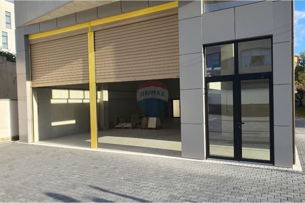 Godine 2 katshe, ambient biznesi per qira prane TEG