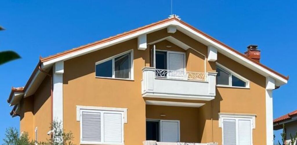 ✨ Opportunity – Modern villa with 6 rooms, 1,000 m² land