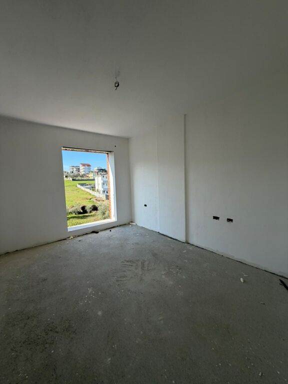 APARTAMENT NE SHITJE 2+1+2 TE RINGSIDE REZIDENCE PASKUQAN FAZE PLLAKASH - Widok 3