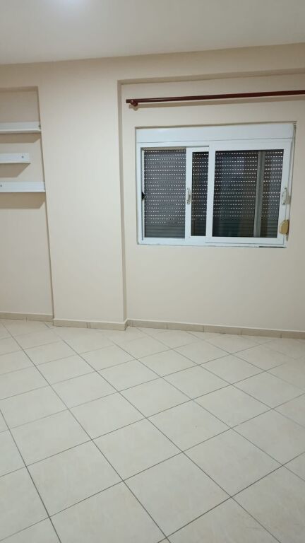 Affittasi Appartamento 2+1+1 con Balcone