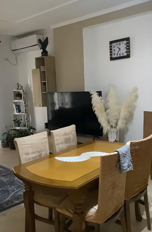 Affittasi Appartamento 2+1 + Garage – Astir (vicino a Villa L)!
