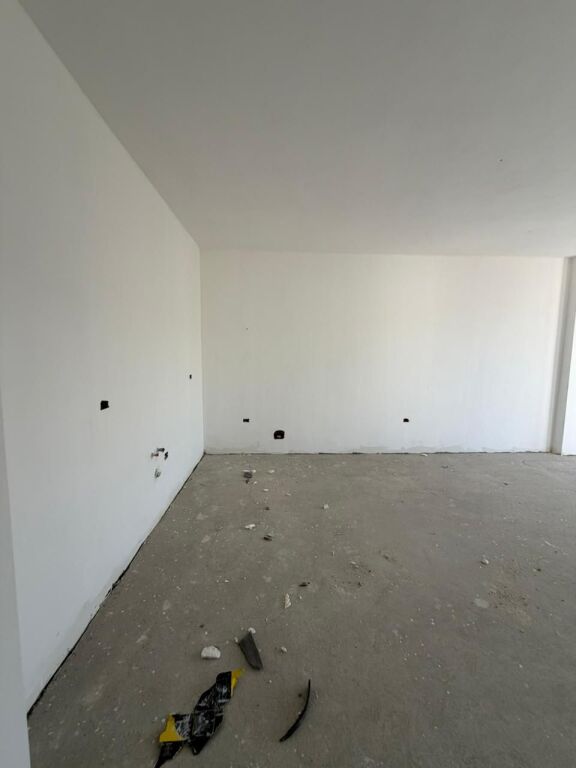 APARTAMENT NE SHITJE 2+1+2 TE RINGSIDE REZIDENCE PASKUQAN FAZE PLLAKASH - Widok 2