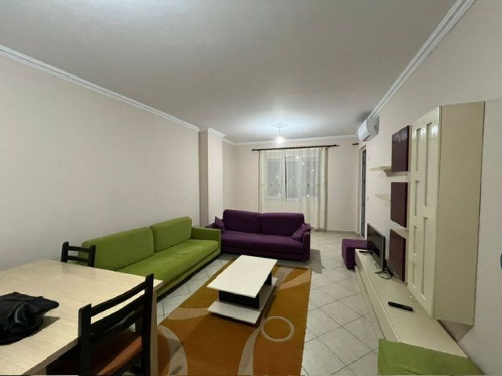 Apartment 2+1 in Yzberisht with 400€